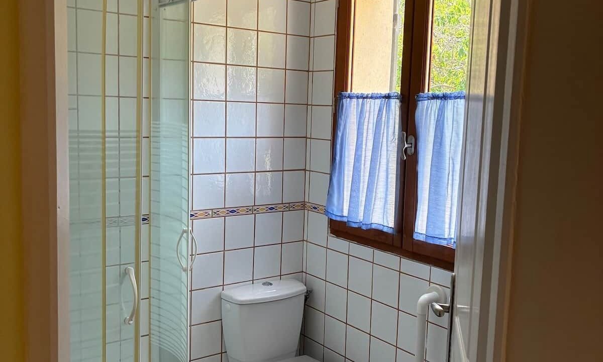 Photo of Bathroom in Quillan