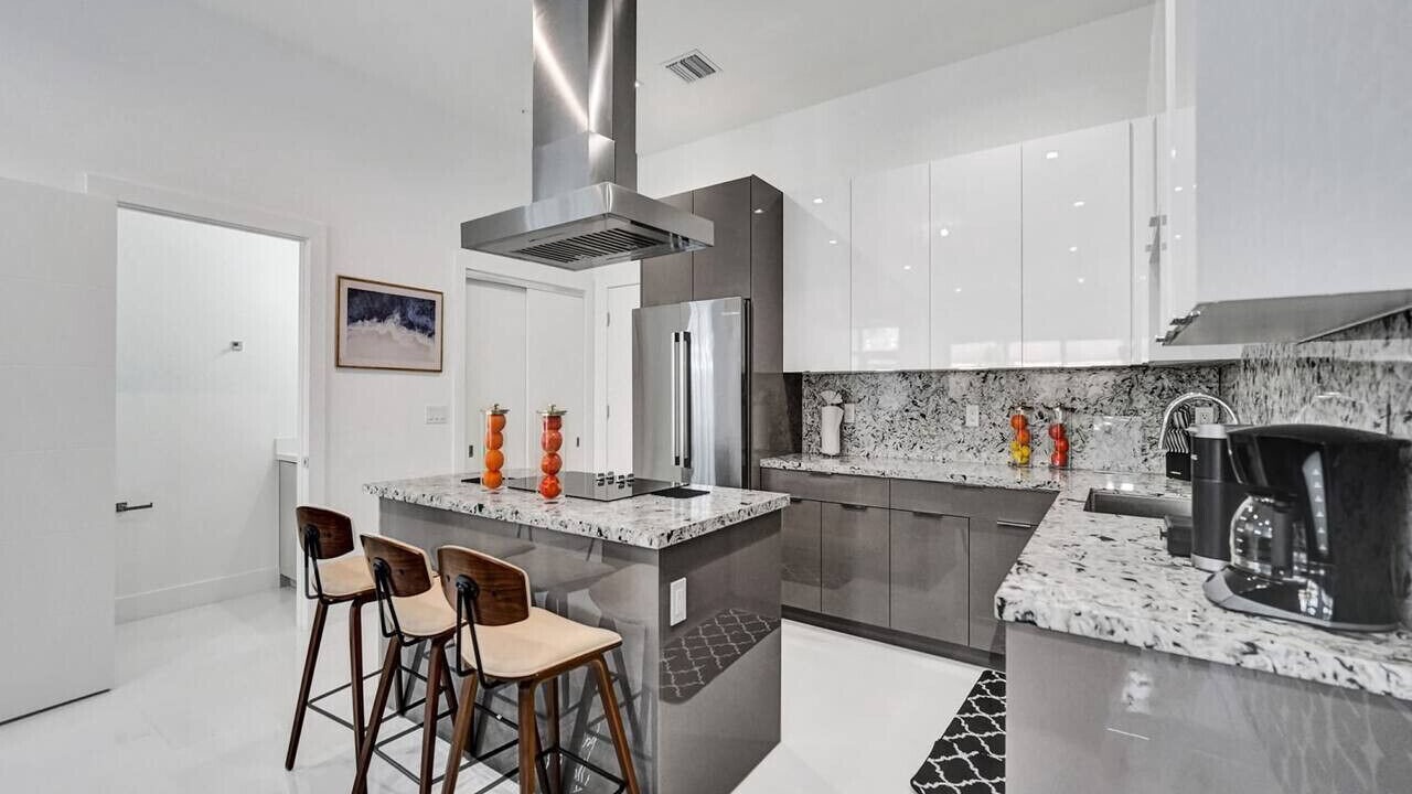 Photo of Kitchen in Lake Ridge