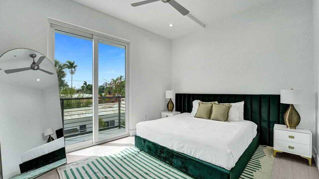 Photo of Bedroom in Lake Ridge