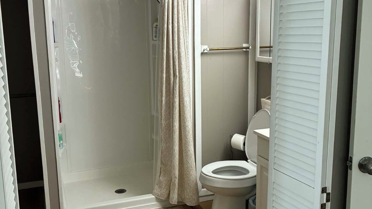 Photo of Bathroom in Alvarado