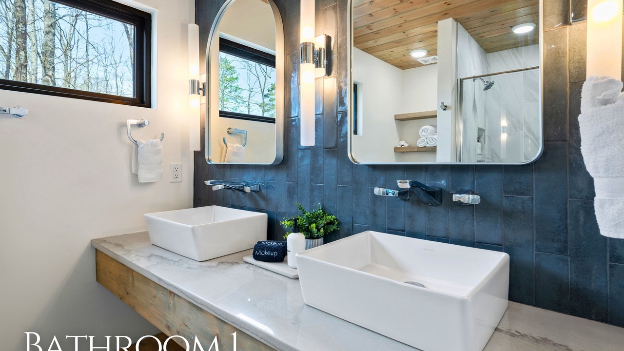 Photo of Bathroom in Broken Bow