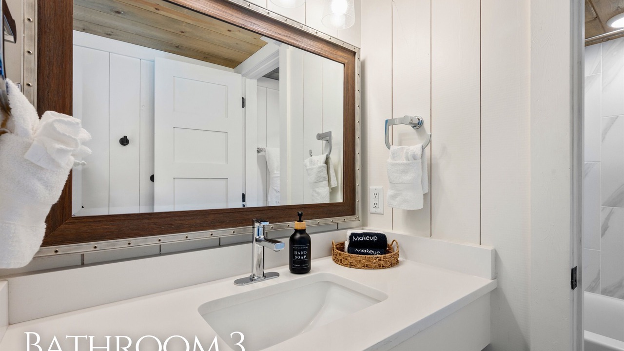 Photo of Bathroom in Broken Bow