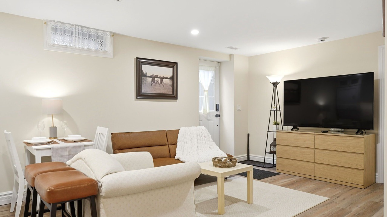 Photo of Livingroom in Whitby