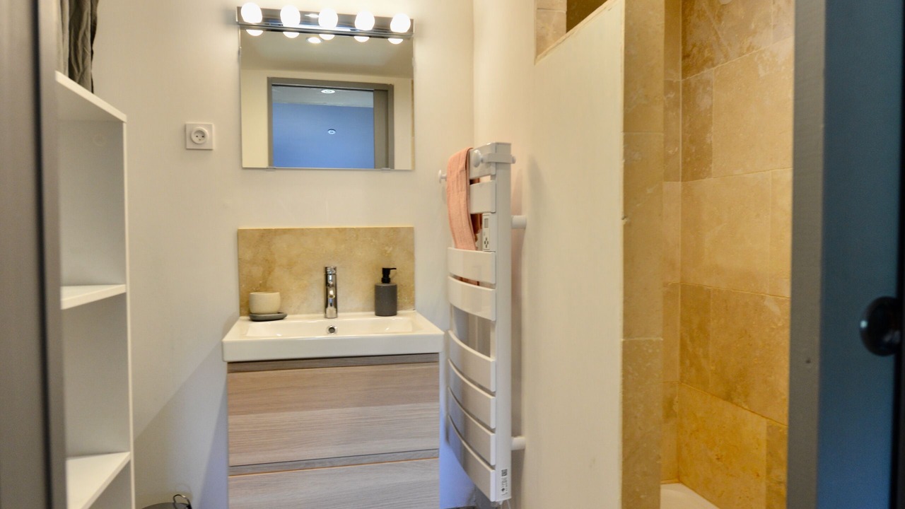 Photo of Bathroom in Gaujac