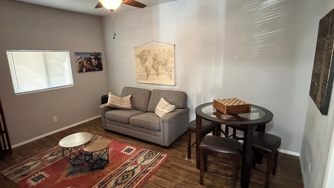 Photo of Livingroom in Alamogordo