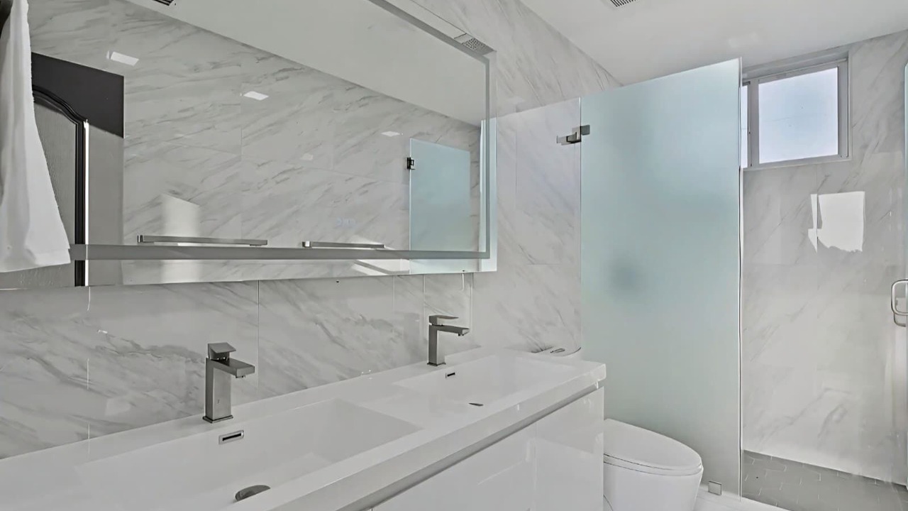 Photo of Bathroom in Tamiami