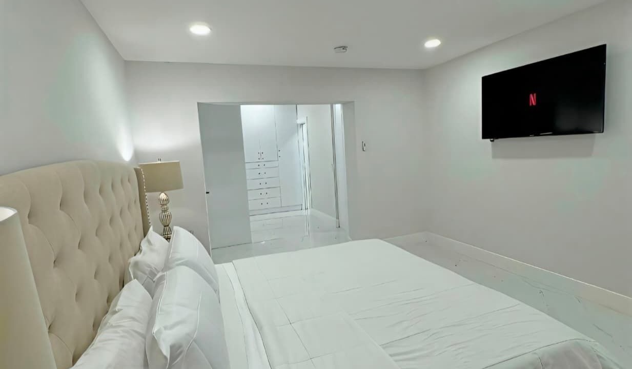 Photo of Bedroom in Tamiami