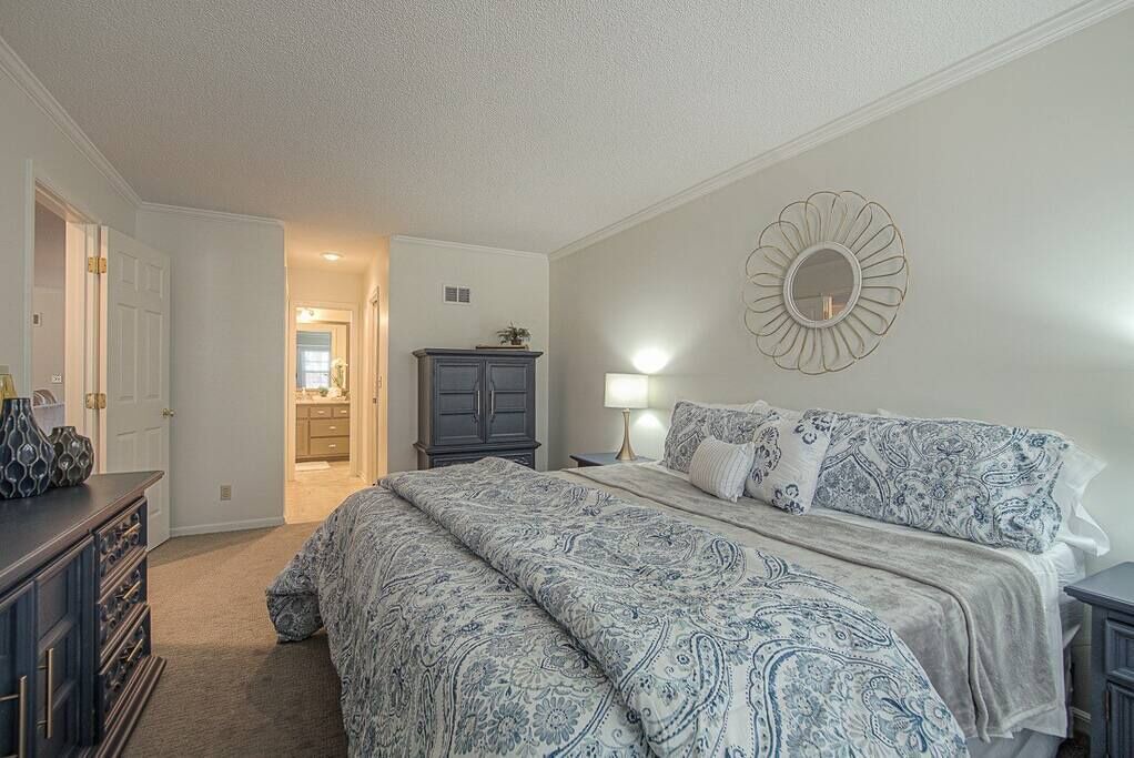 Photo of Bedroom in Lenexa