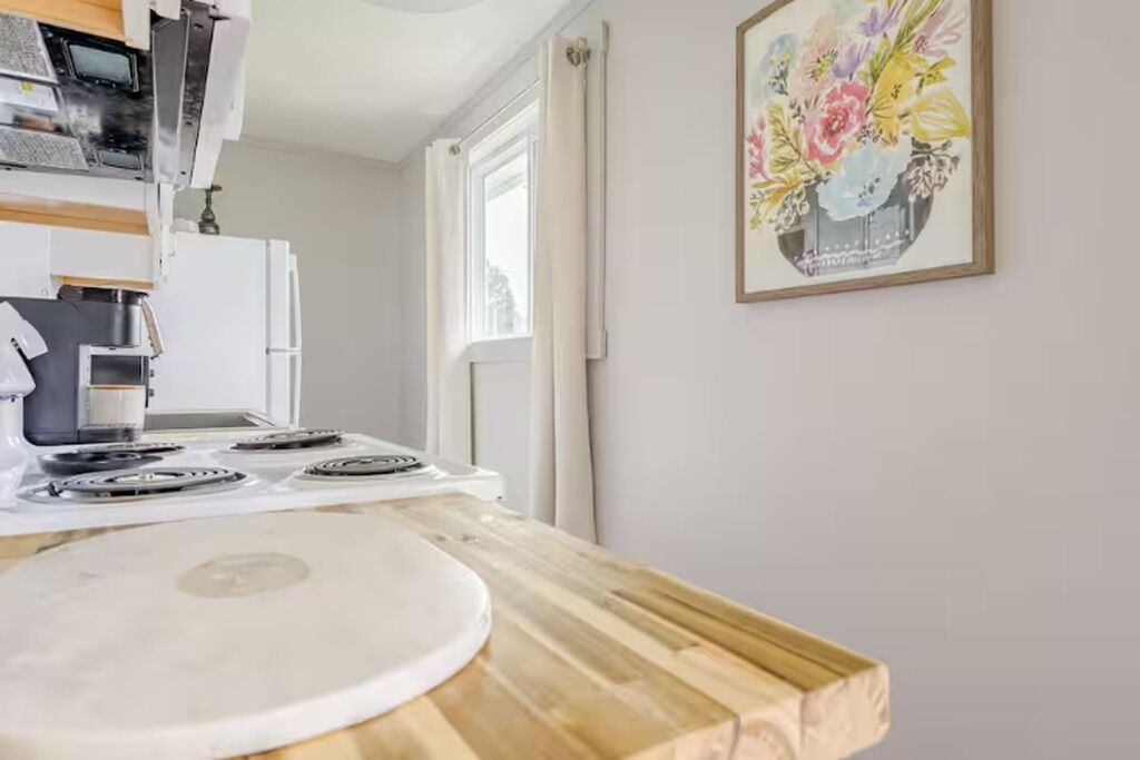 Photo of Kitchen in Livonia Center