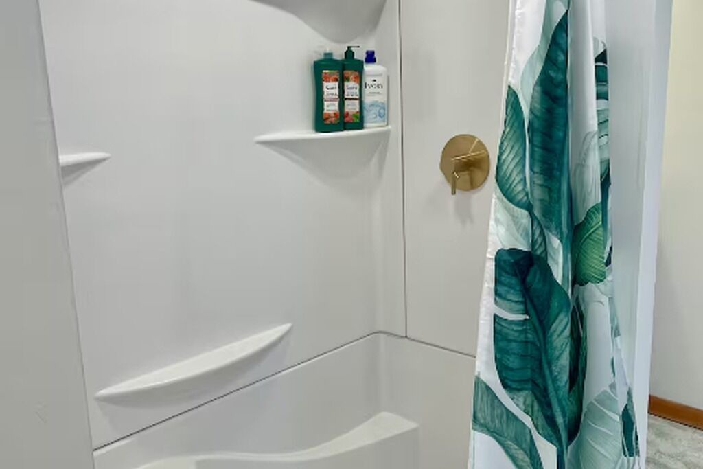 Photo of Bathroom in Livonia