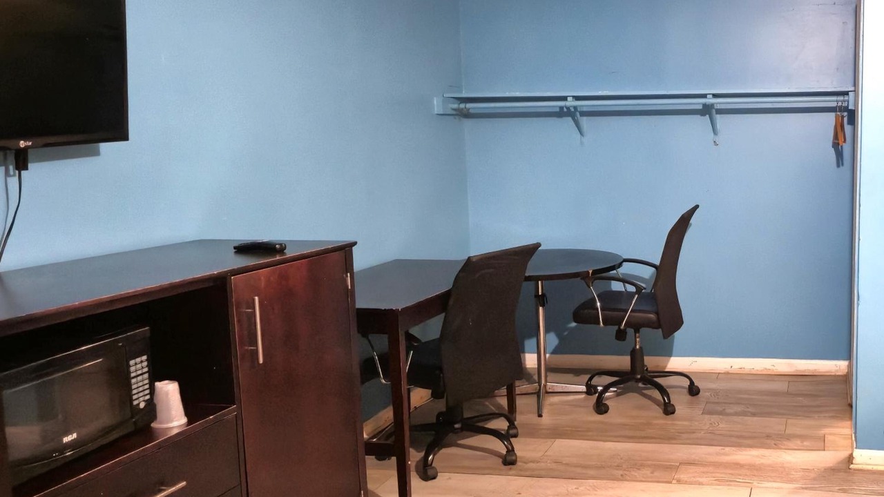 Photo of Bedroom in Cleveland