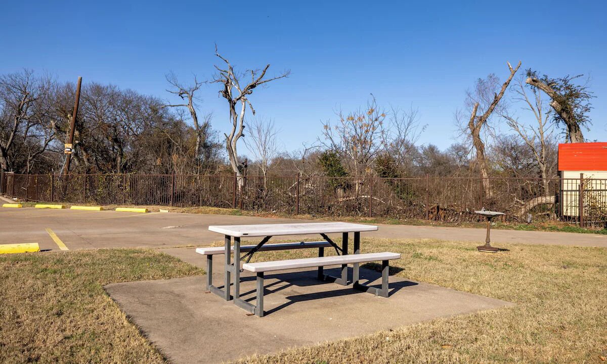 Photo of Outdoor in Cleburne