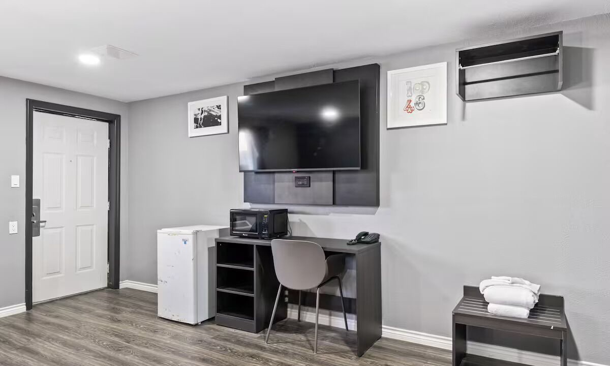 Photo of Bedroom in Cleburne