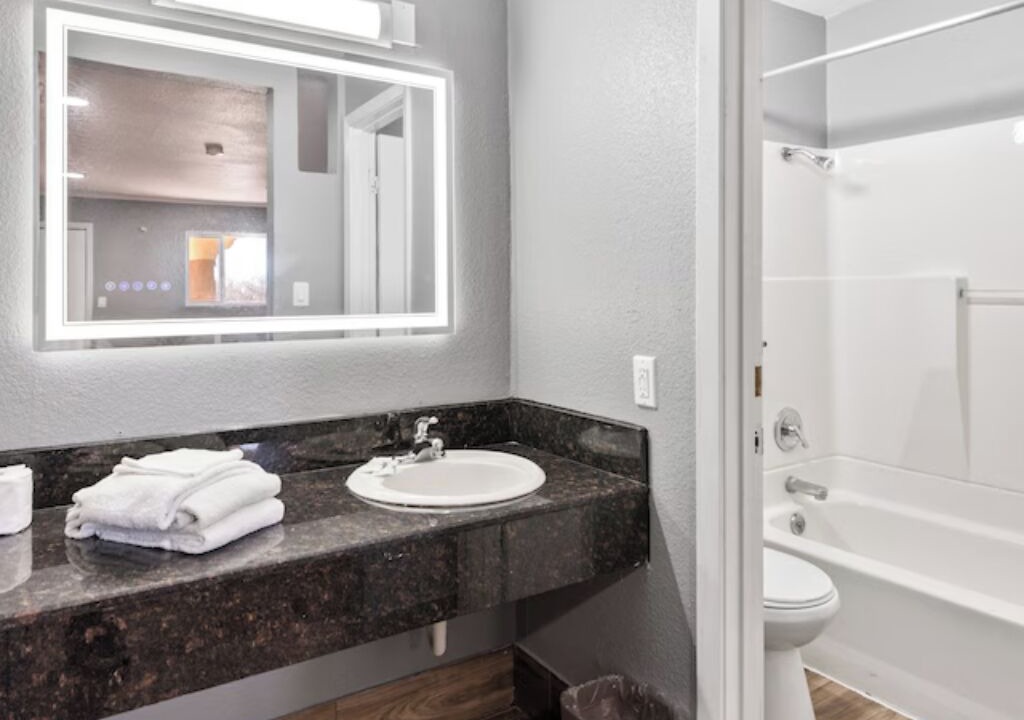 Photo of Bathroom in Cleburne