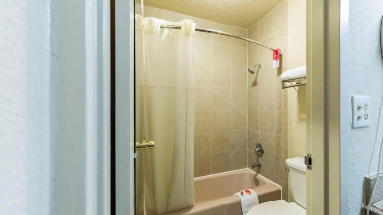 Photo of Bathroom in North Shore