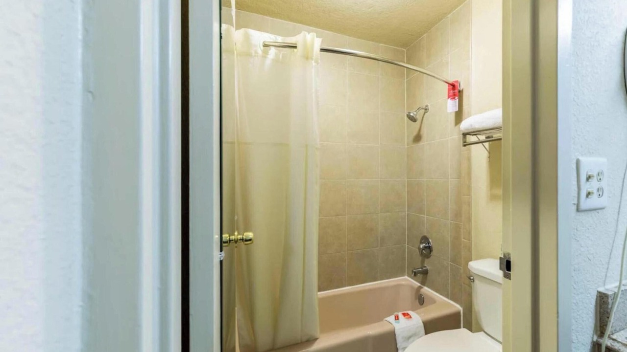 Photo of Bathroom in North Shore