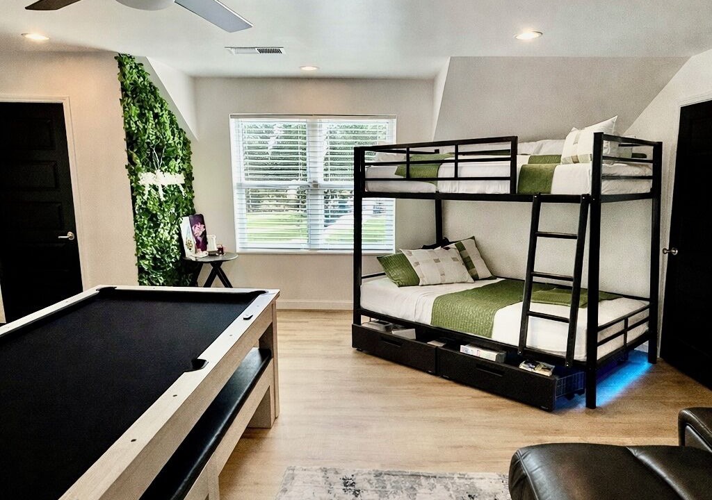 Photo of Bedroom in Enderly Park