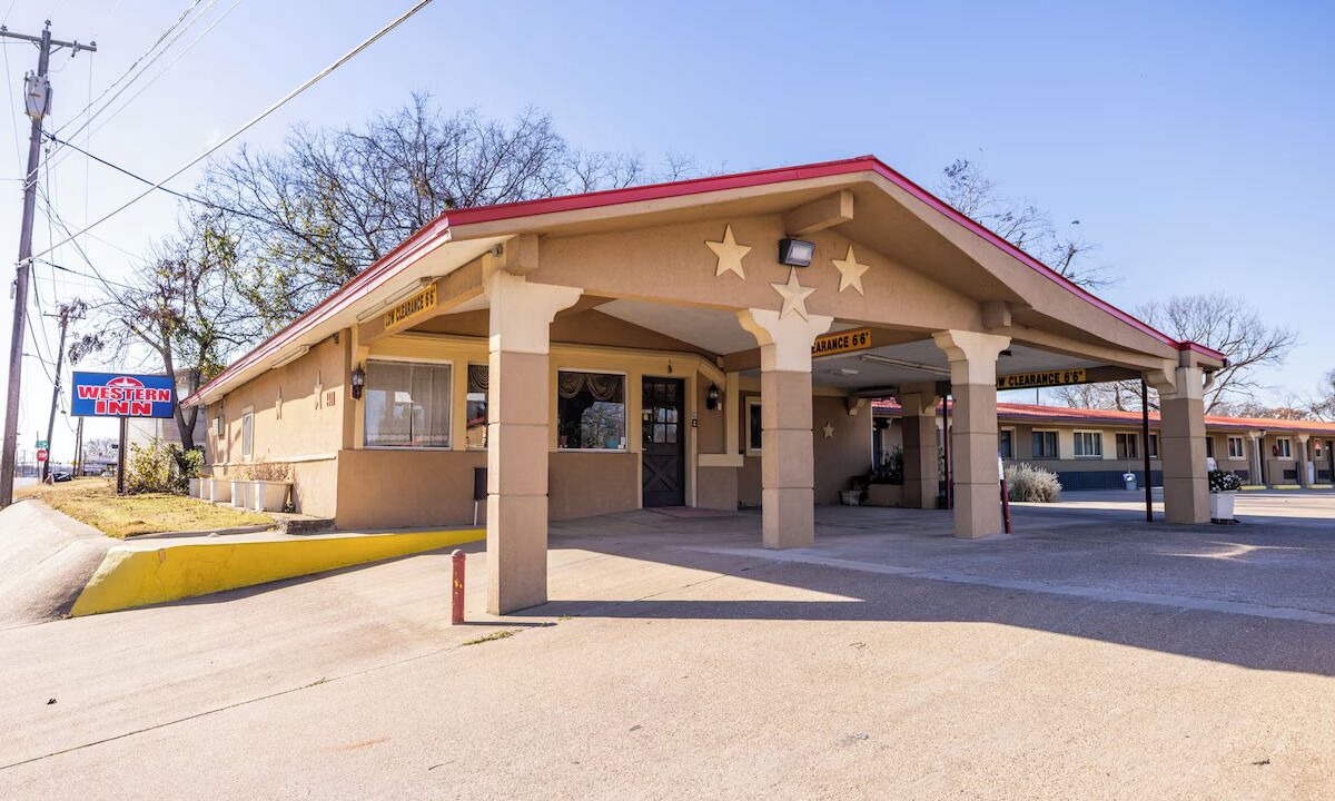 Photo of Outdoor in Cleburne