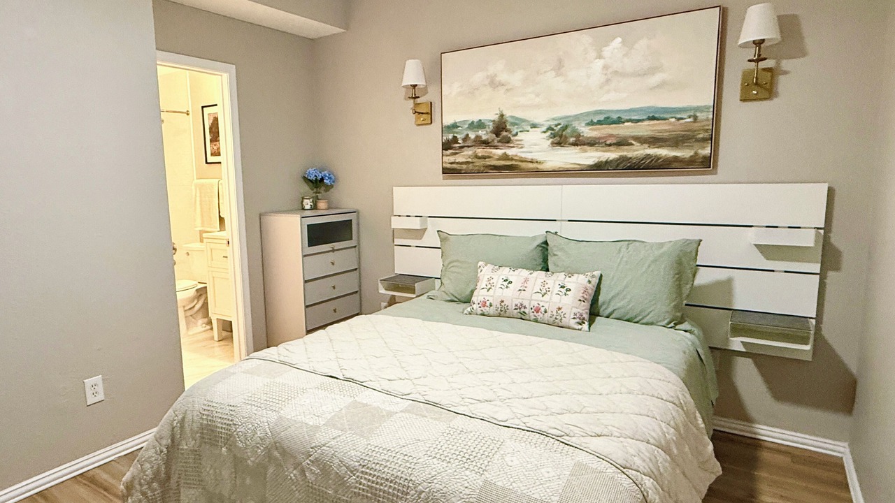 Photo of Bedroom in Oak Lawn