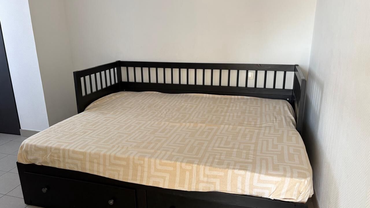 Photo of Bedroom in Fives