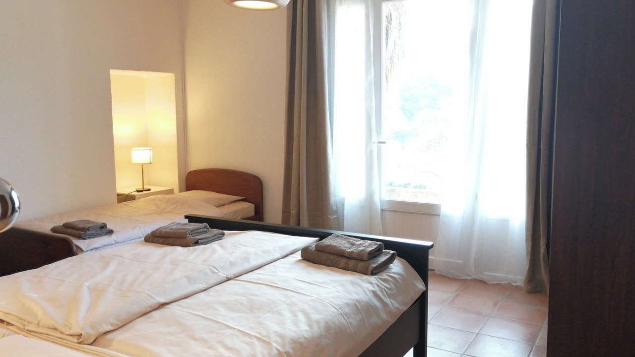 Photo of Bedroom in Pont-Saint-Esprit