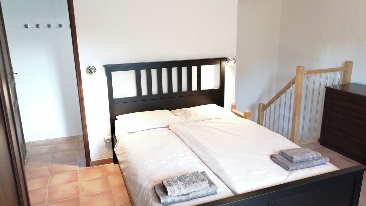 Photo of Bedroom in Pont-Saint-Esprit