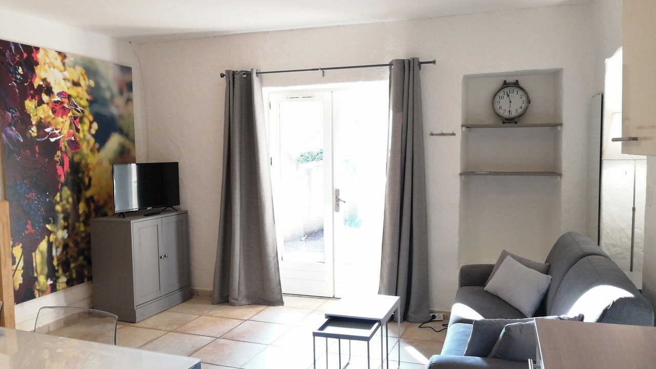 Photo of Livingroom in Pont-Saint-Esprit
