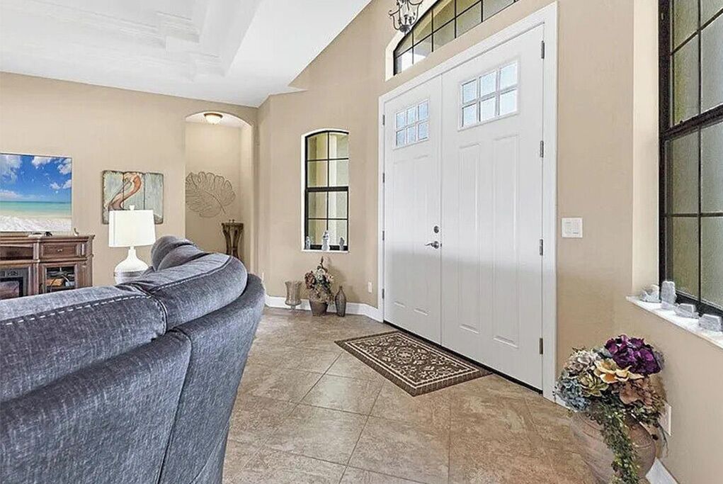 Photo of Livingroom in Long Meadow