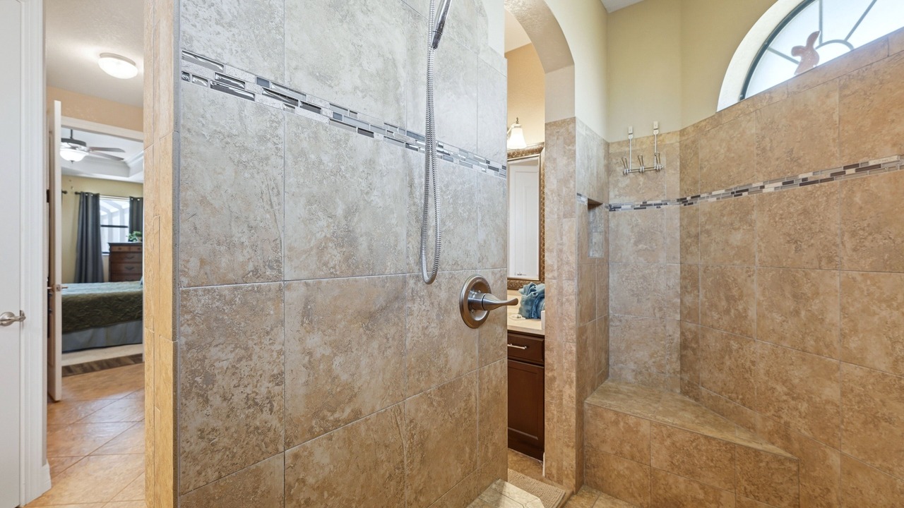 Photo of Bathroom in Long Meadow