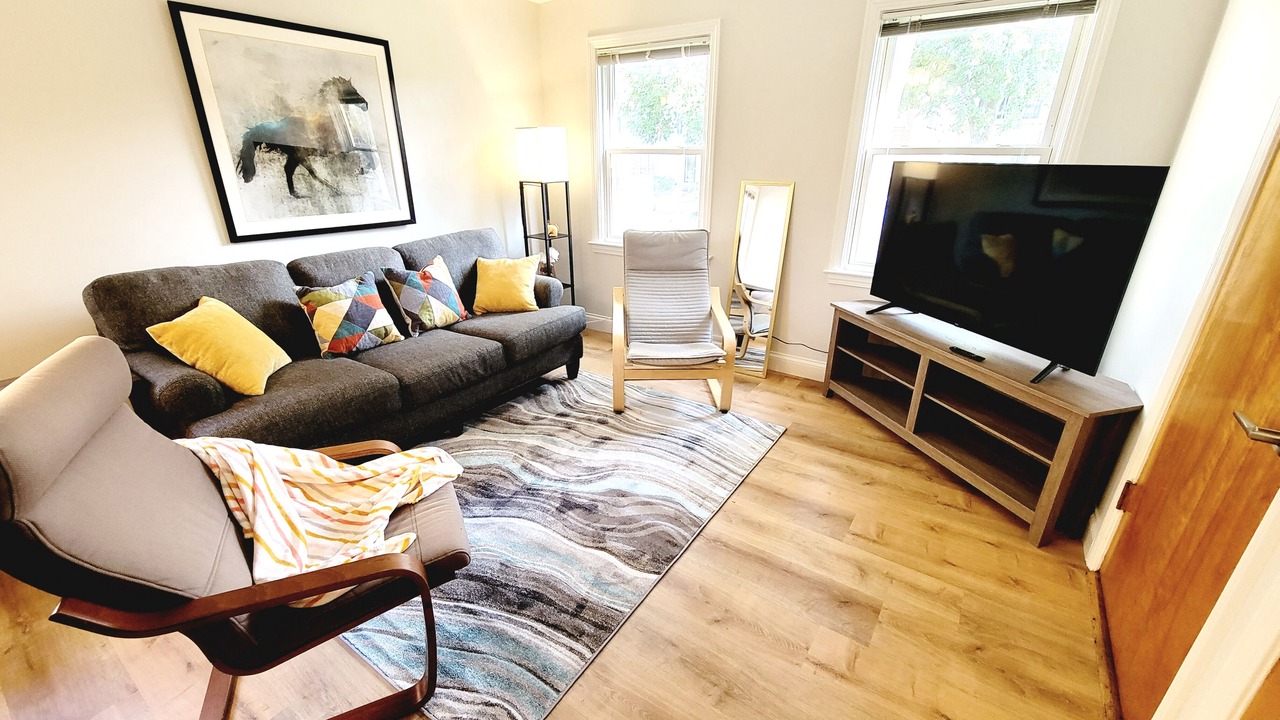 Photo of Livingroom in Skokie