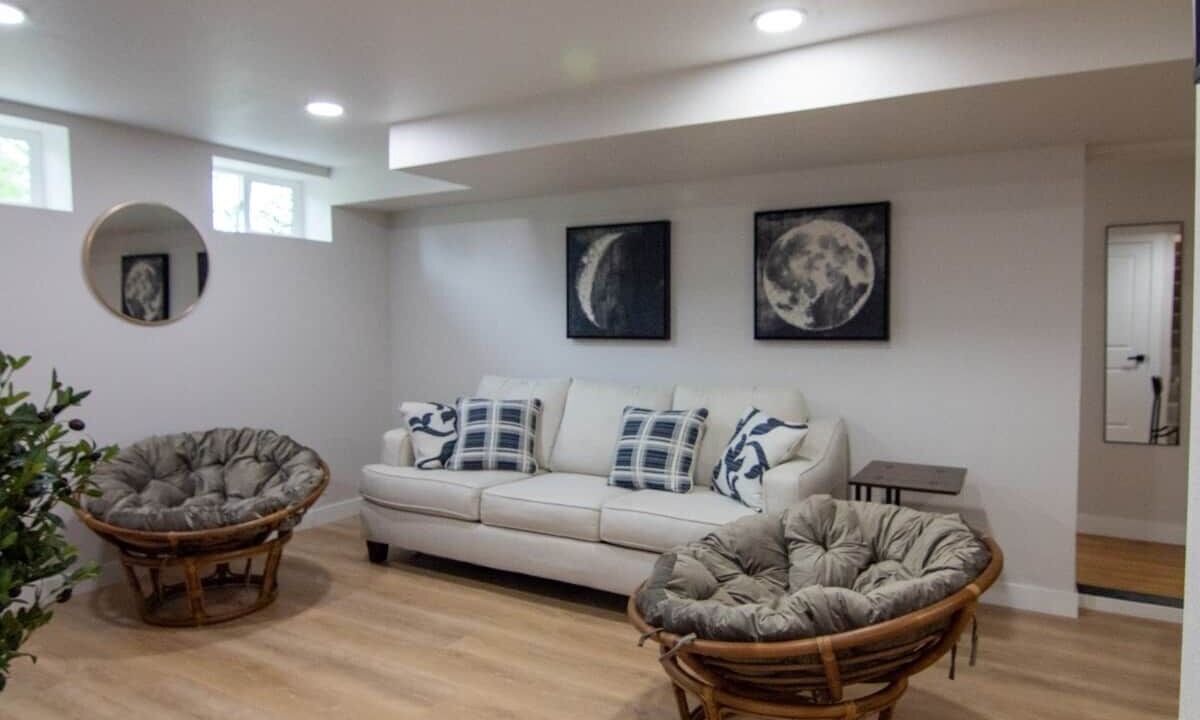 Photo of Livingroom in Virginia Village