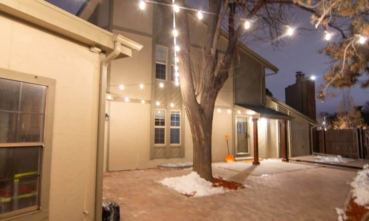 Photo of Outdoor in Hale