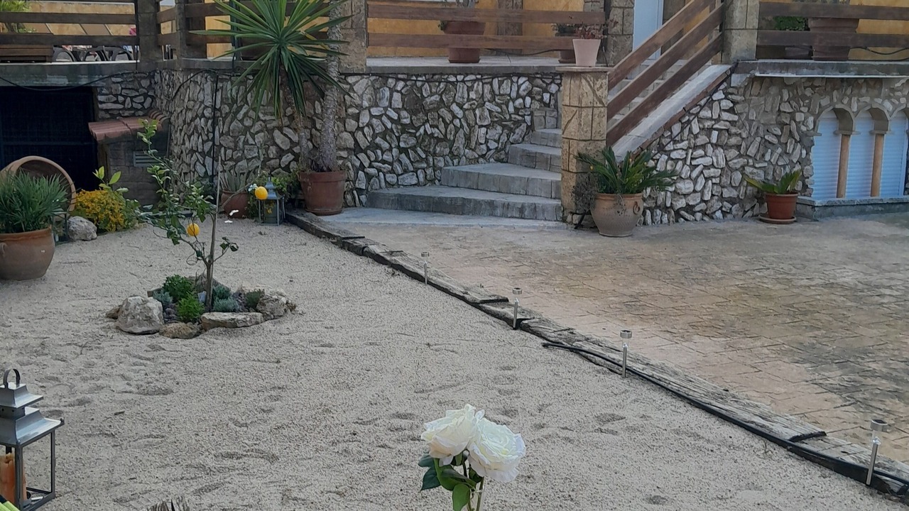 Photo of Patio Balcony in Miami Platja