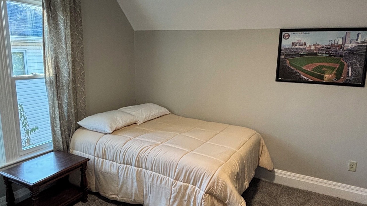 Photo of Bedroom in Thomas - Dale