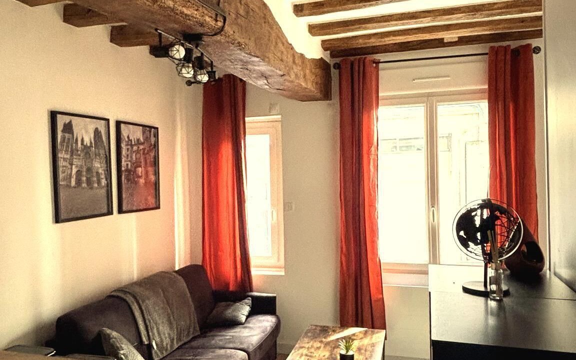 Photo of Livingroom in Quartier Vieux Marche-Cathedrale