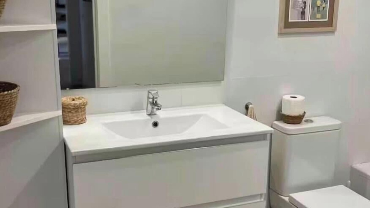 Photo of Bathroom in Algiros