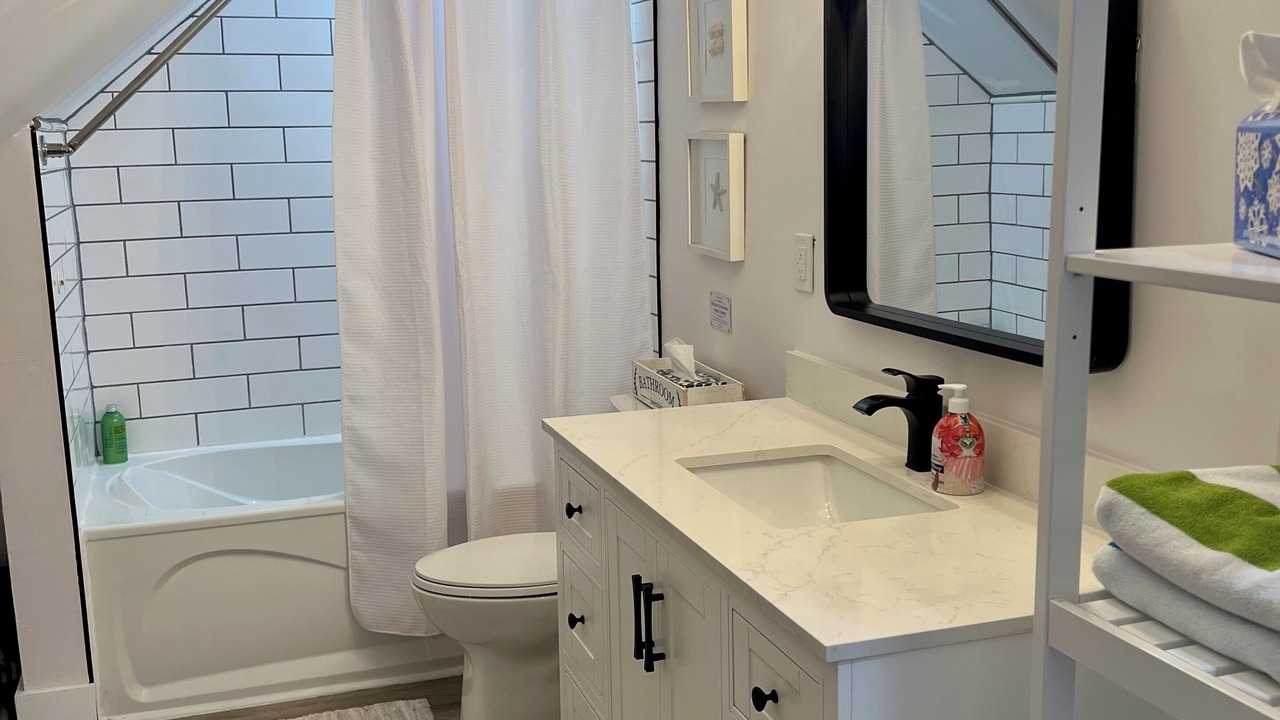 Photo of Bathroom in Otonabee-South Monaghan