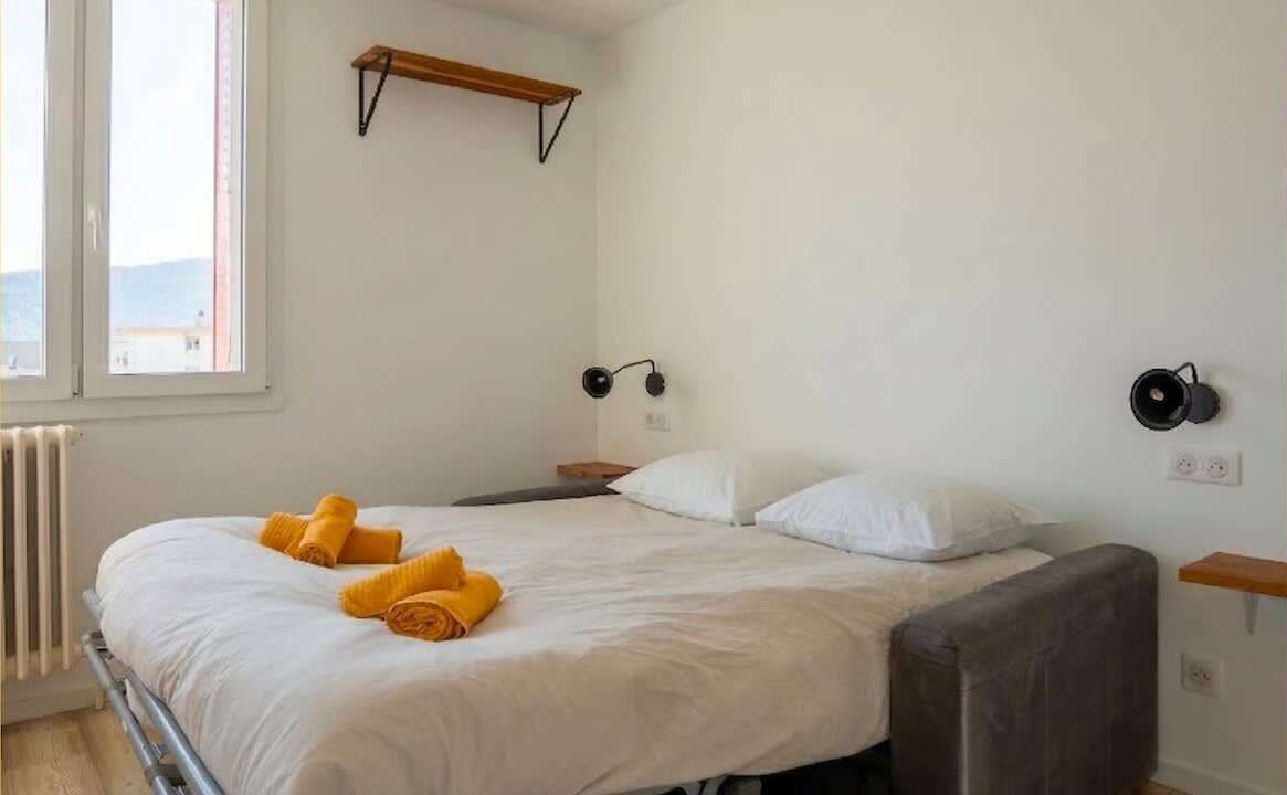 Photo of Bedroom in Ambilly