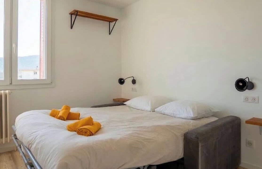 Photo of Bedroom in Ambilly