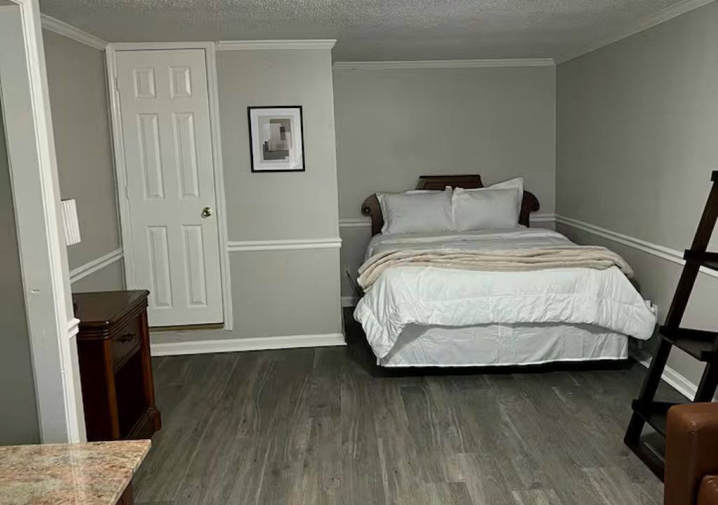 Photo of Bedroom in Forsyth