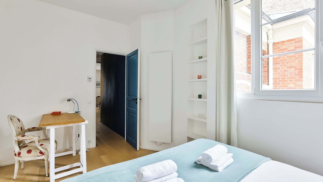 Photo of Bedroom in Passy