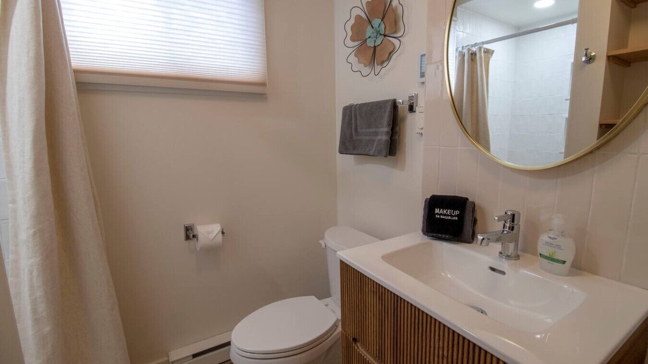 Photo of Bathroom in Midland
