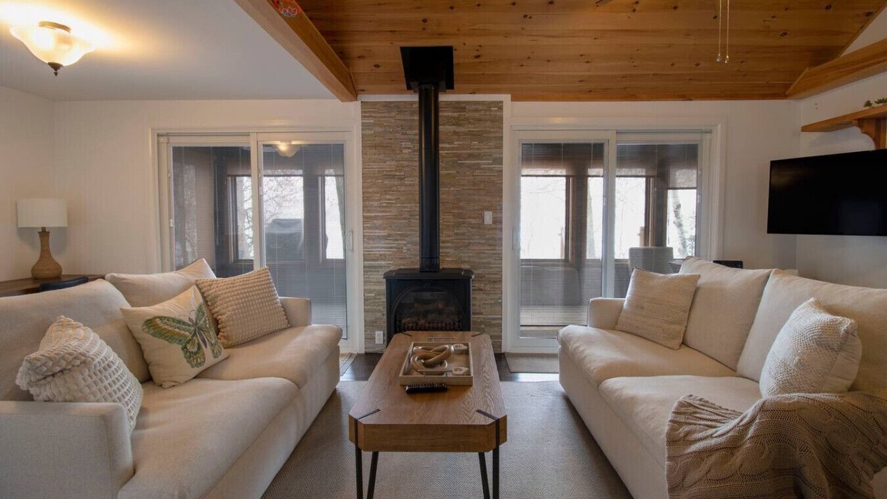 Photo of Livingroom in Midland