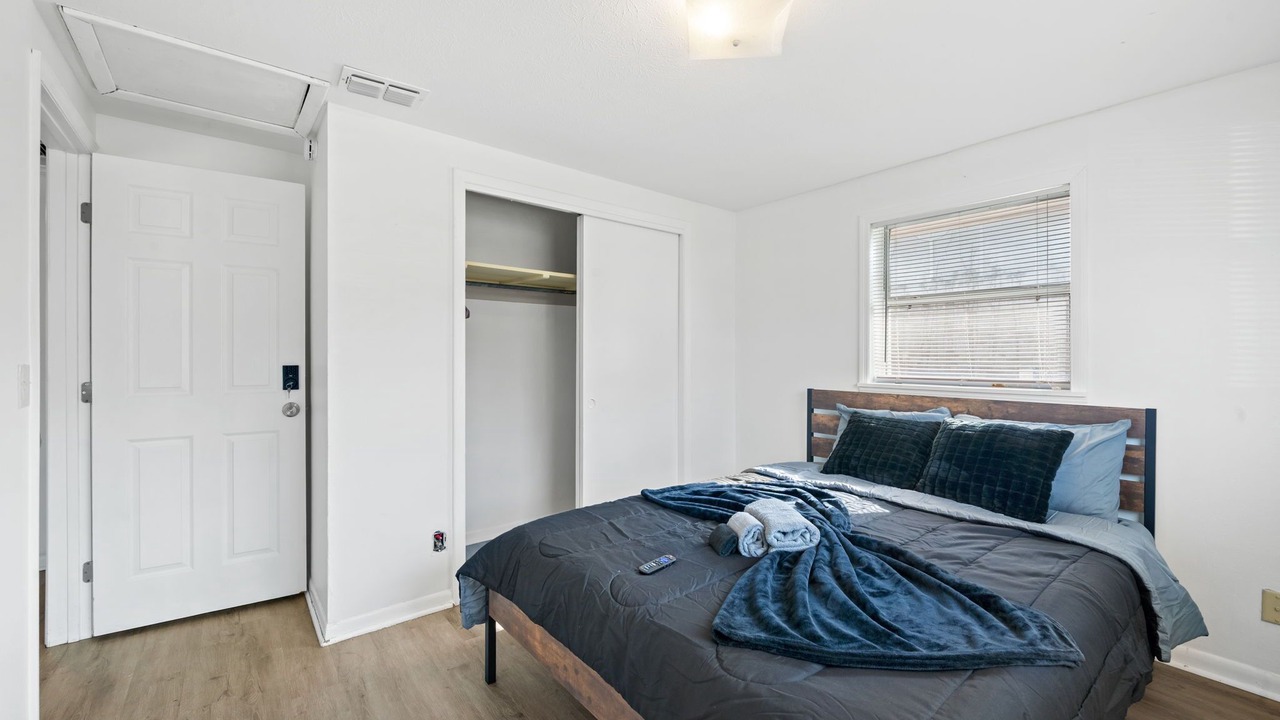 Photo of Bedroom in Westside