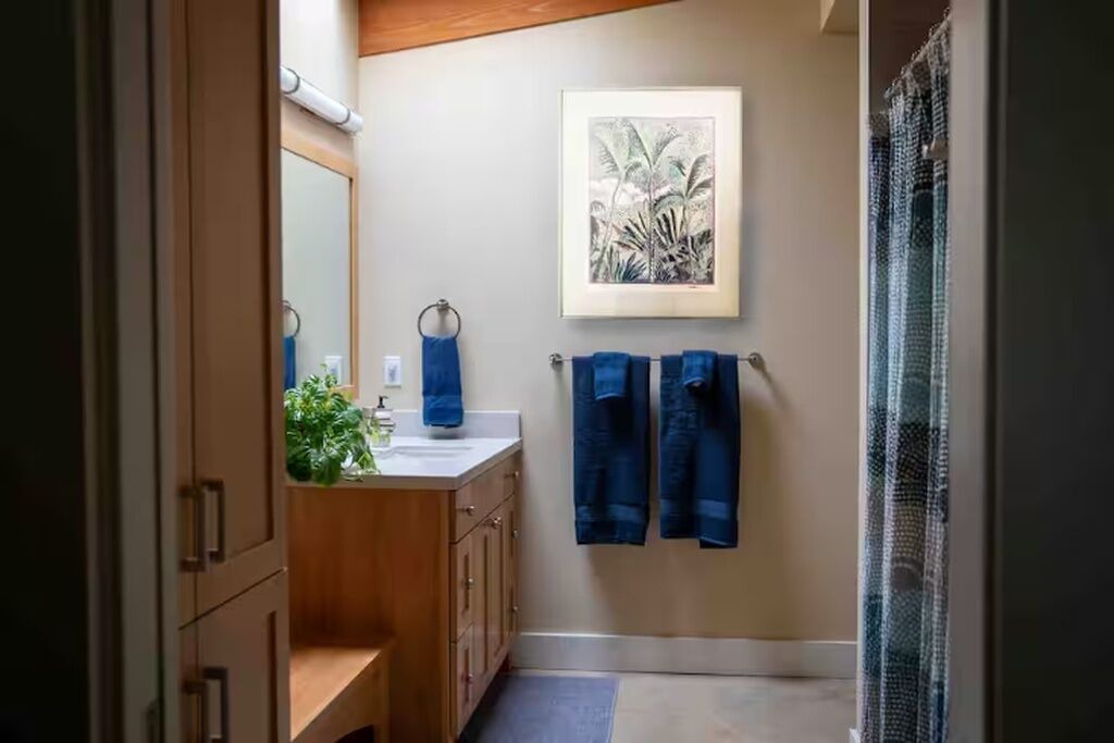 Photo of Bathroom in Nevada City
