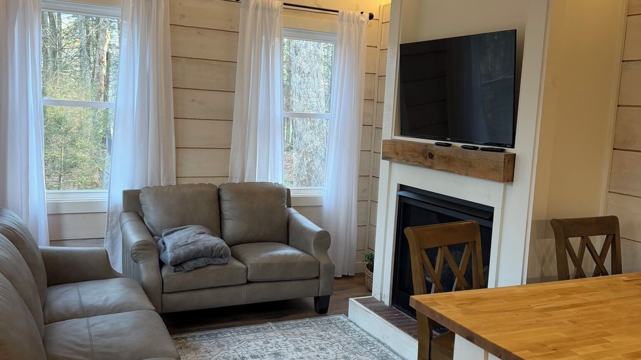 Photo of Livingroom in Tolland