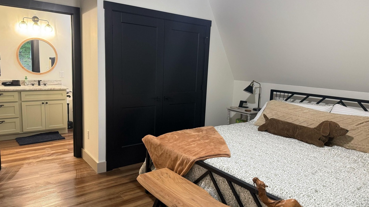 Photo of Bedroom in Gnaw Bone