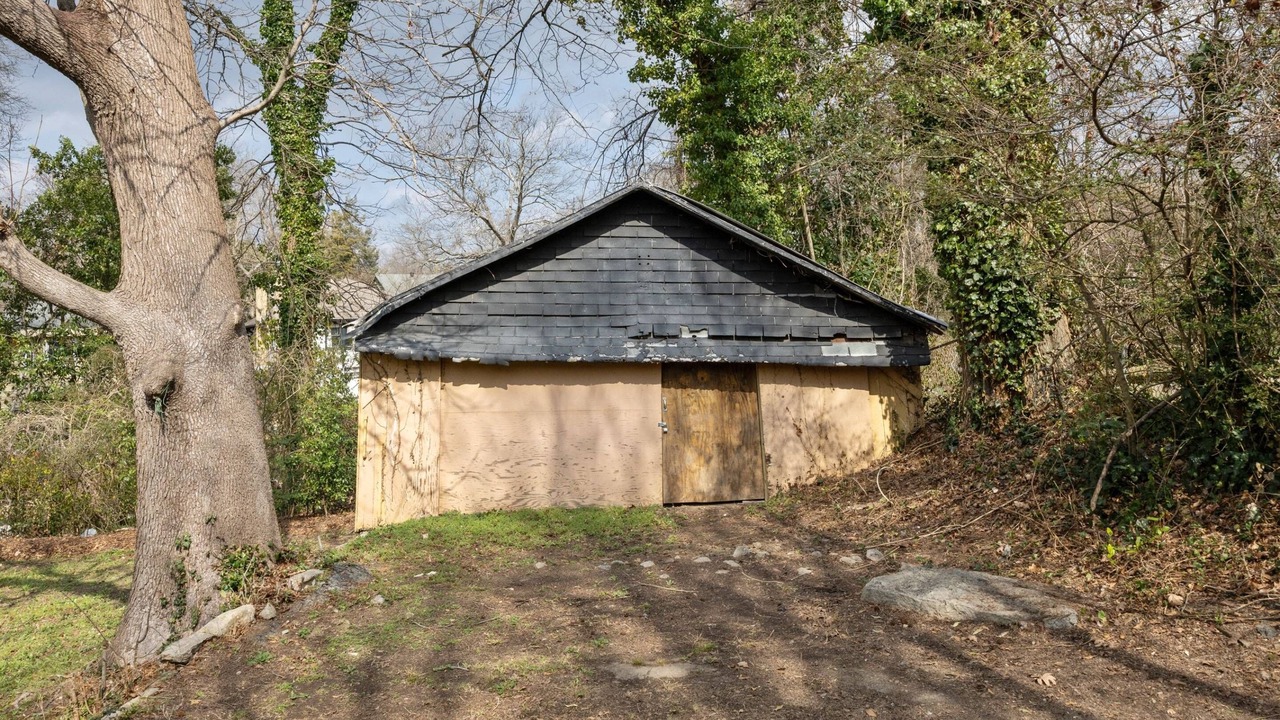 Photo of Outdoor in West End