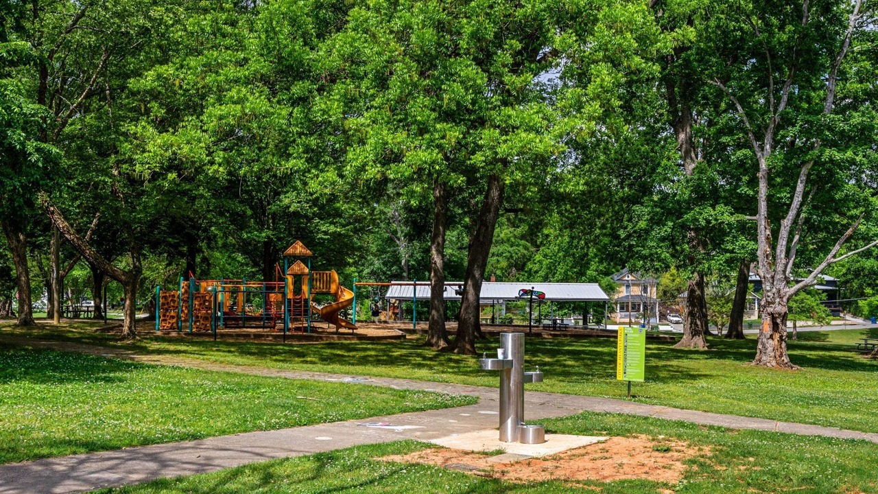 Photo of Others in West End