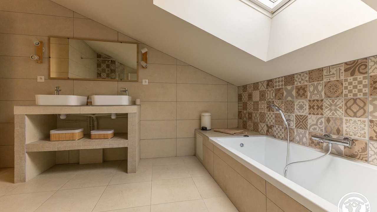 Photo of Bathroom in Champeix